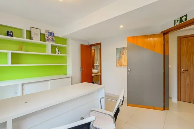Imagem Sala para venda no bairro Petrópolis em Porto Alegre
