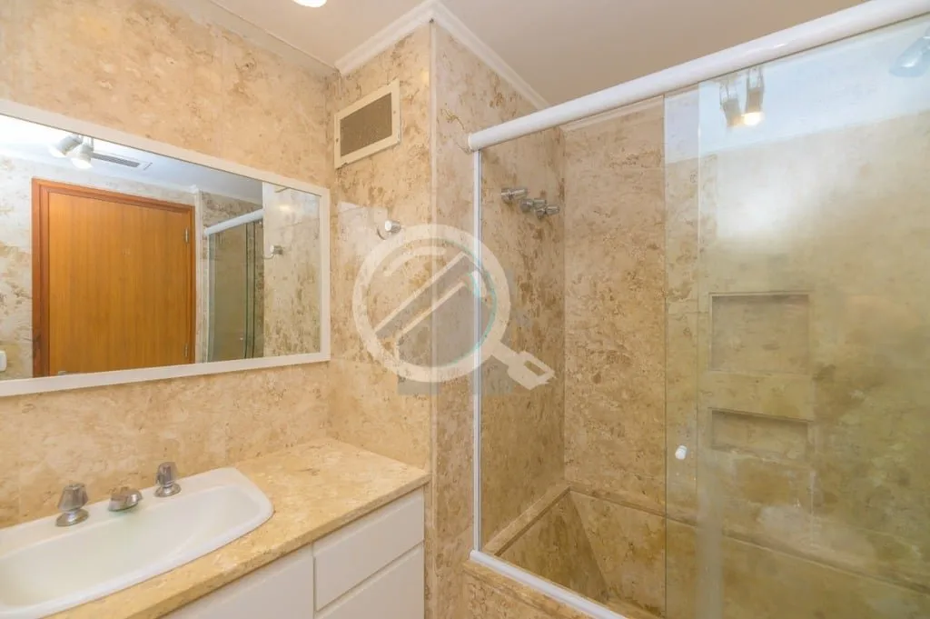 Imagem Esta raridade vai te encantar, uma oportunidade única. Apartamento com piscina privativa na sacada,...