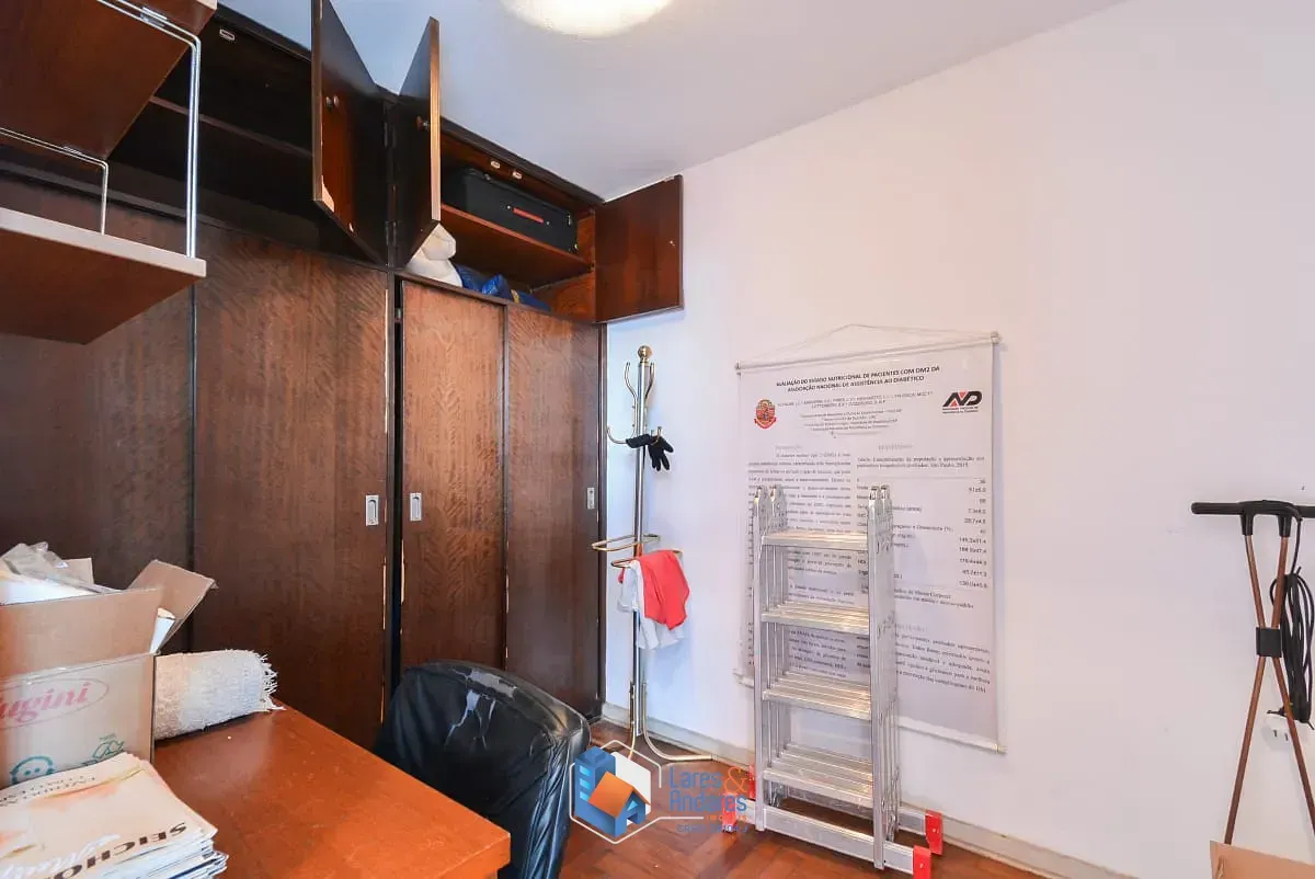 Imagem Casa para venda em Jardim da Glória com 3 quartos, sendo 1 suíte, 250m²