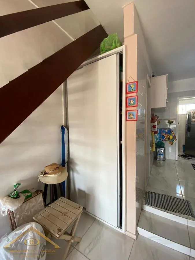 Imagem Casa em Condomínio para Venda em Cabo Frio / RJ no bairro Palmeiras