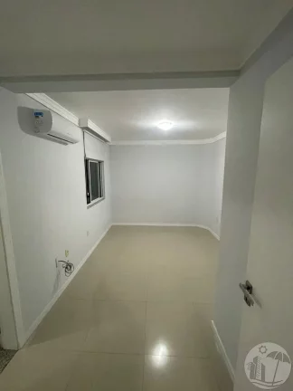 Imagem Investimento Seguro: Casa Alugada e Gerando Renda! Na BARRA