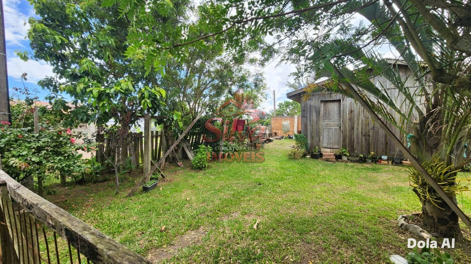 Imagem C641 | Casa madeira, esquina, terreno 299m², Albatroz