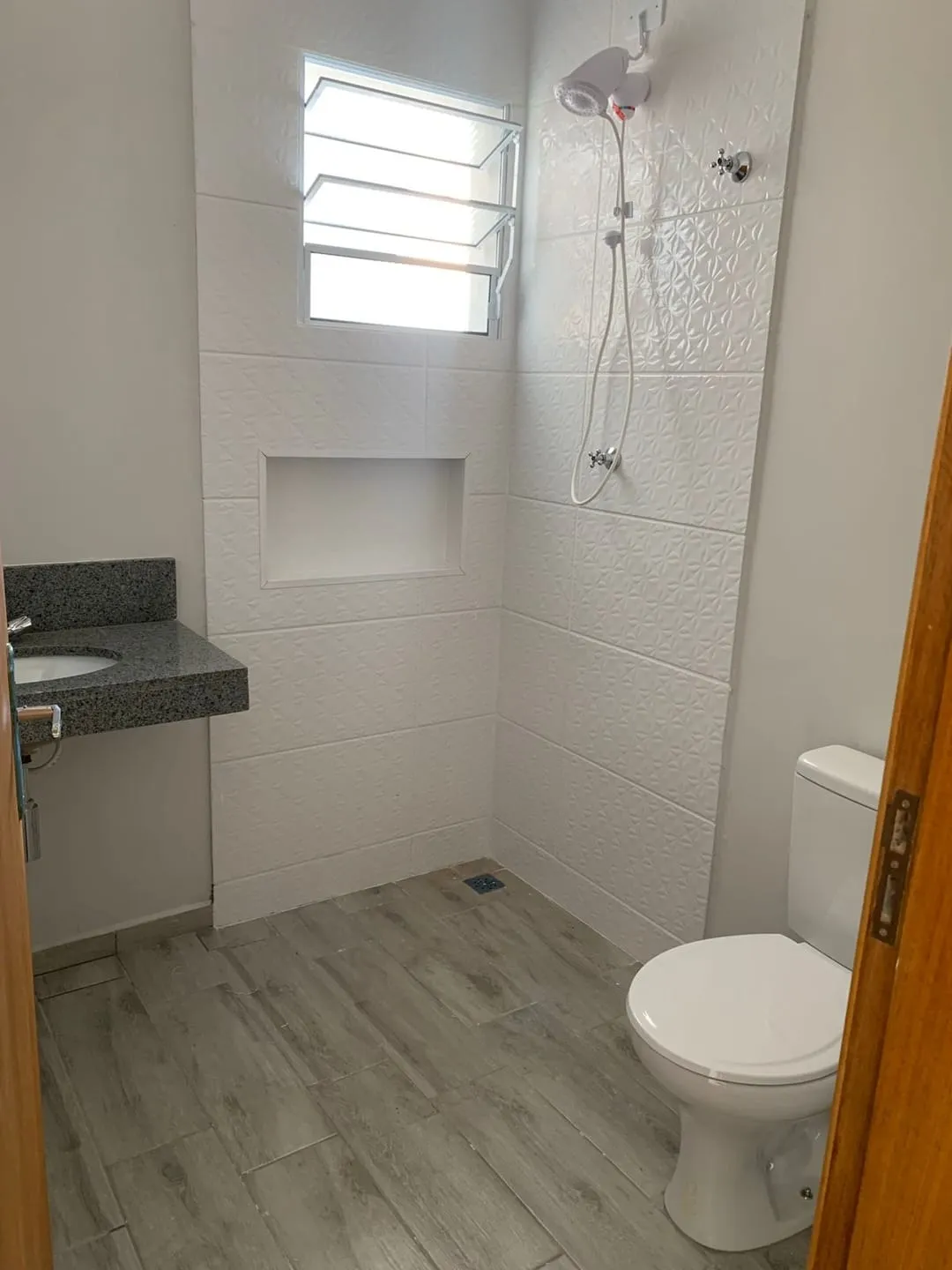 Imagem Casa à venda 2 Quartos, 1 Suite, 2 Vagas, 125M², Vila Rica, Pindamonhangaba - SP