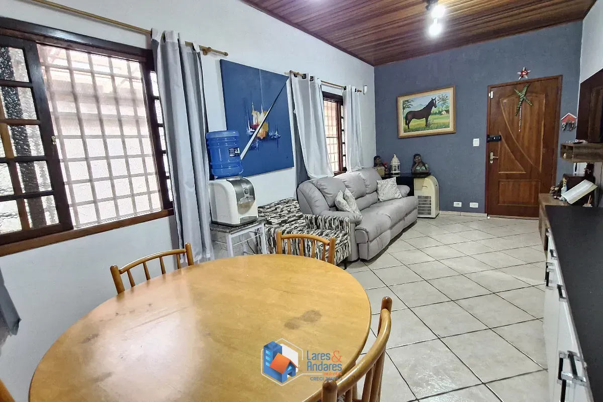 Imagem Casa para venda em Vila Prado com 5 quartos, sendo 2 suítes, 203m²