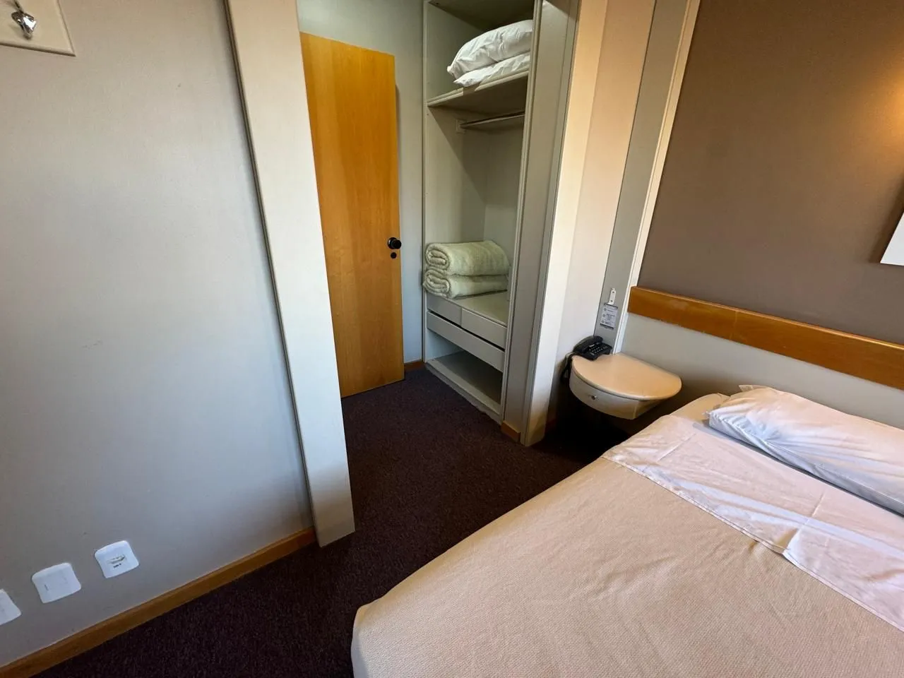 Imagem Apartamento à venda em Caxias do Sul, Centro, com 1 quarto, 36.8m2