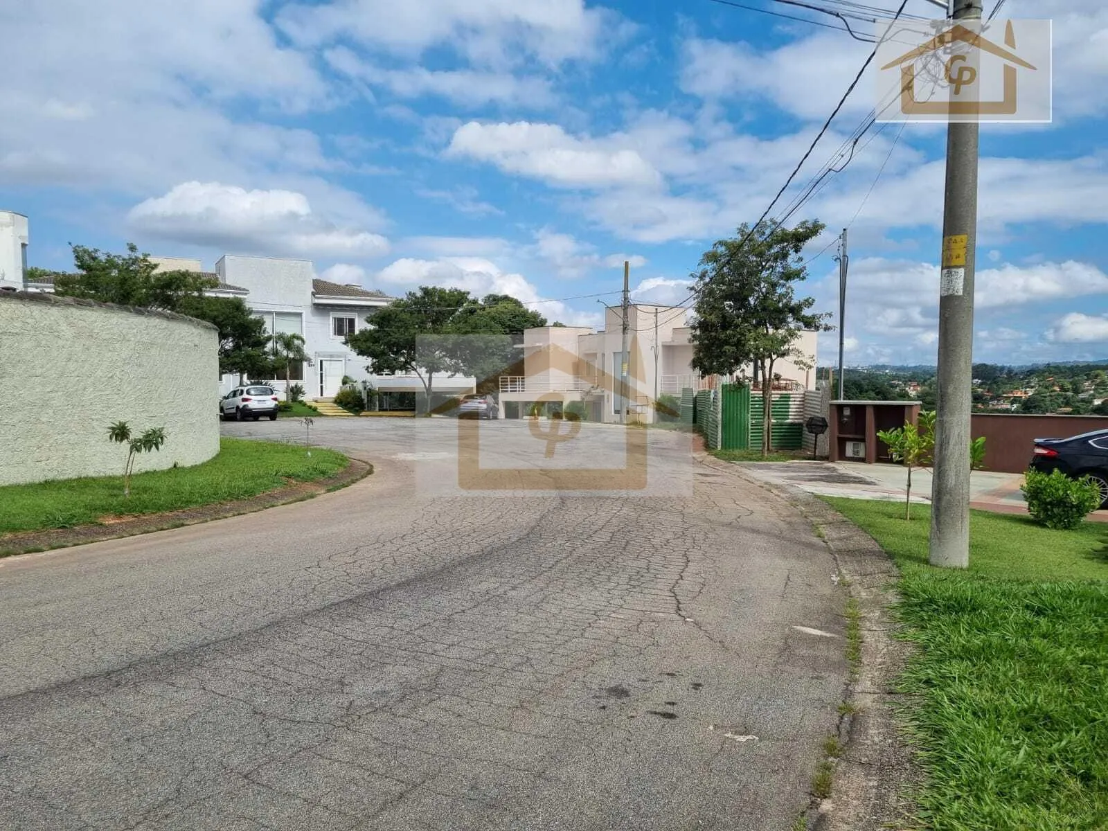 Imagem Alto Padrão, Residencial Golf Village, 534 metros