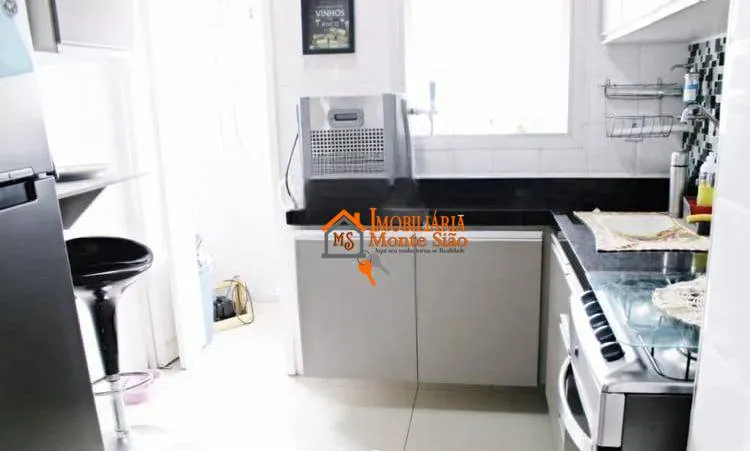 Imagem Apartamento com 2 dormitórios à venda, 56 m² por R$ 395.000,00 - Vila Rosaria - São Paulo/SP