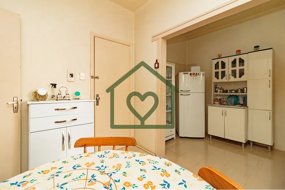 Imagem Aproveite a oportunidade de adquirir este espaÃ§oso apartamento Ã  venda em Porto Alegre, no coraÃ§Ã...