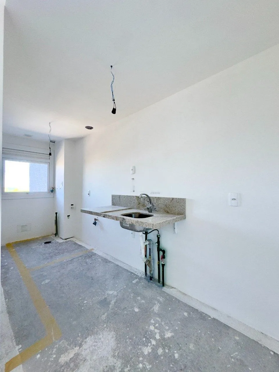 Imagem Apartamento 02 dormitórios 59m² privativos, churrasqueira e vaga, próximo Puc