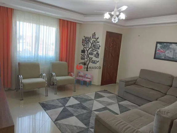 Imagem Casa à venda 3 Quartos, 1 Suite, 3 Vagas, 214M², Parque Novo Oratório, Santo André - SP