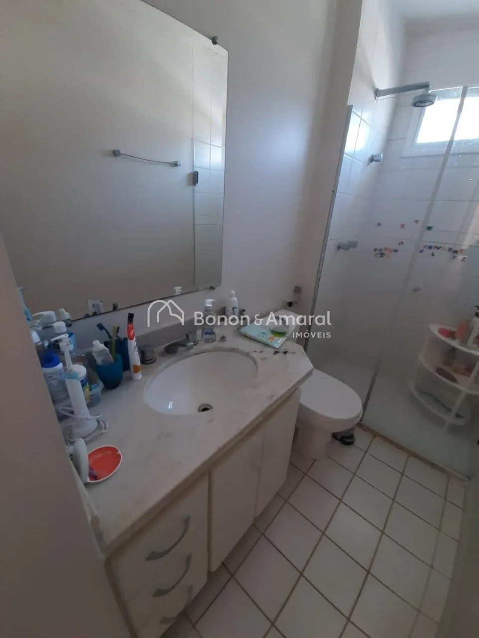 Imagem Casa Aconchegante à Venda em Condomínio Fechado em Campinas