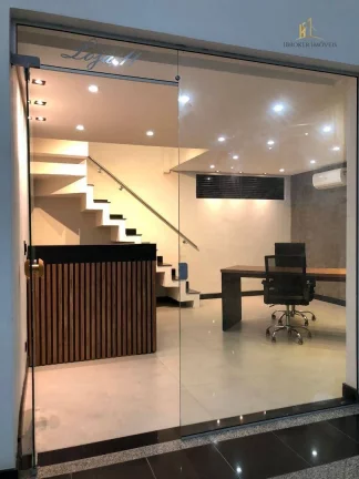 Foto do imóvel Loja à venda, 32 m² por R$ 250.000,00 - Centro - Curitiba/PR