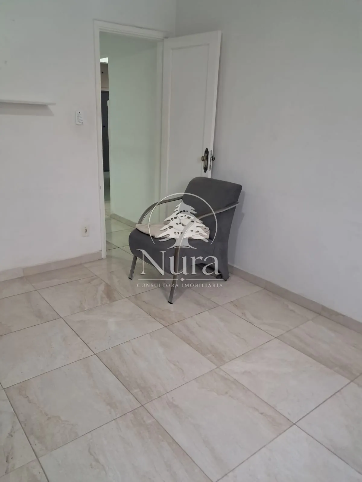 Imagem Apartamento de 2 quartos, 77m² no bairro Marapé, em Santos