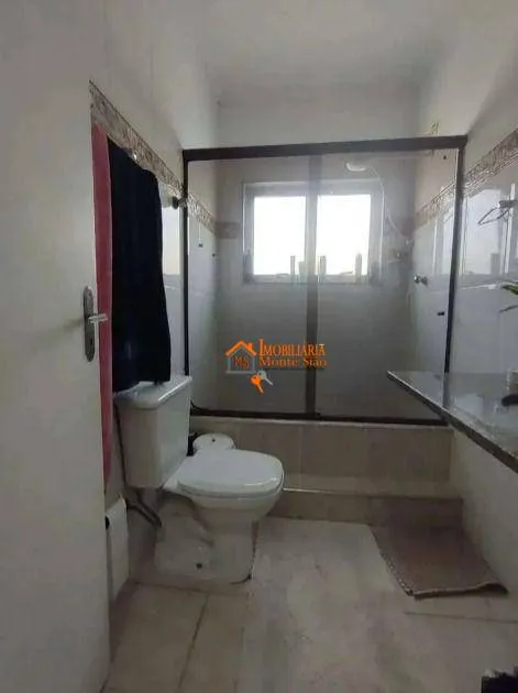 Imagem Sobrado com 3 dormitórios à venda, 188 m² por R$ 690.000 - Ponte Grande - Guarulhos/SP