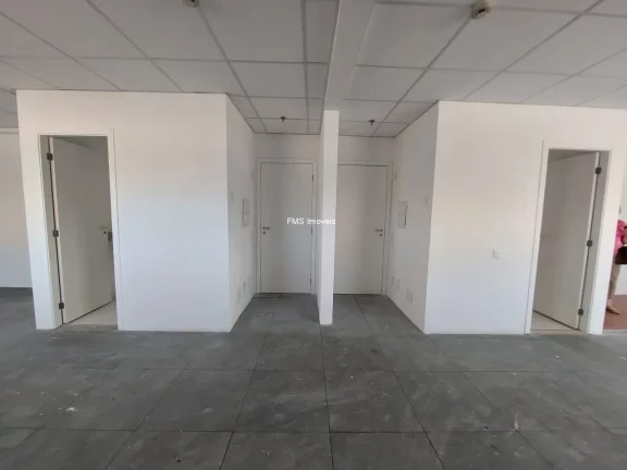 Imagem SALAS COMERCIAIS CONJUGADAS 73m² - 2 VAGAS - SANTO AMARO - SOCORRO