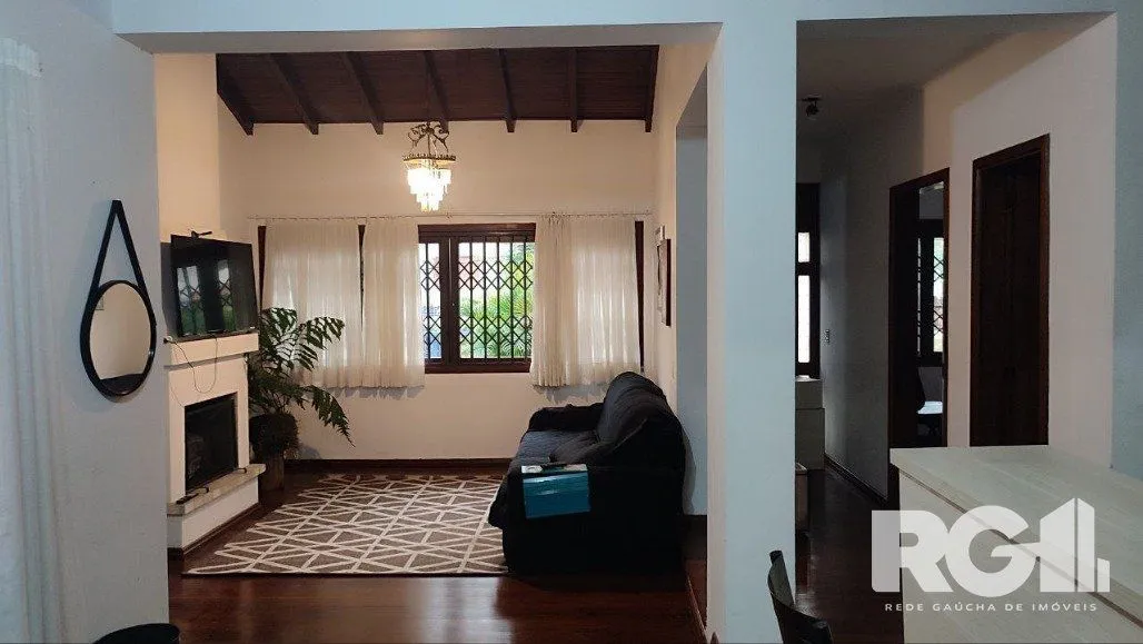 Imagem Casa a venda com 4 dorm, 396m² Rua Ludwig Jacob Hubler, - Jardim Itú Sabará