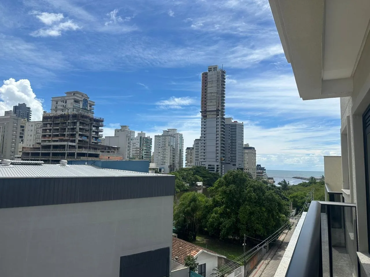 Imagem Apartamento com vista para o mar à venda com 97m2 por R$ 1.500.000,00