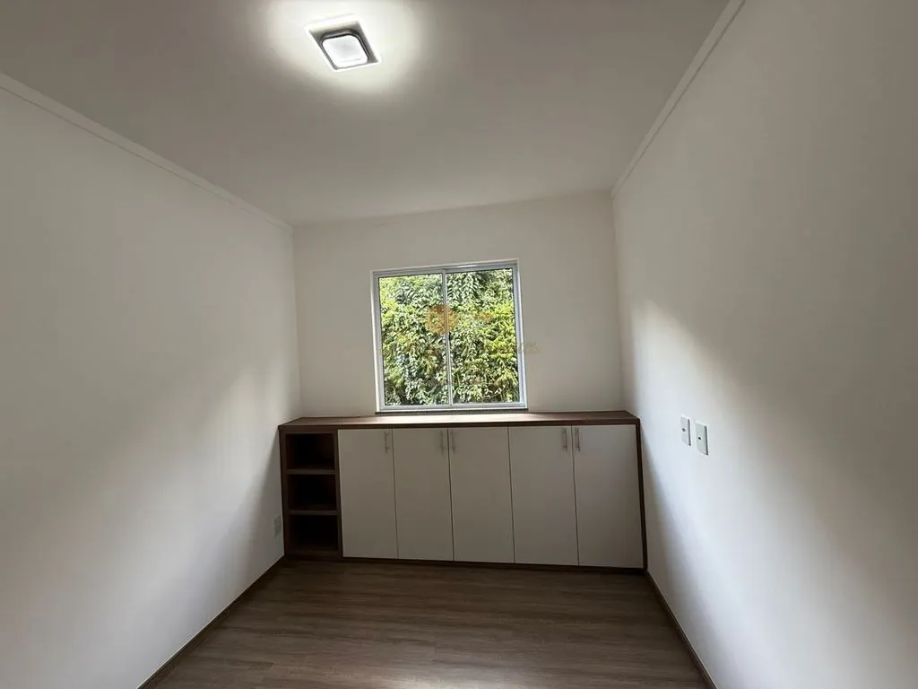Imagem Apartamento para Venda em Teresópolis / RJ no bairro Pimenteiras