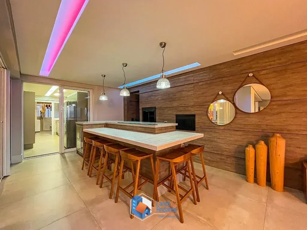 Imagem Apartamento para venda em Santana com 4 quartos, sendo 2 suítes, 231m²