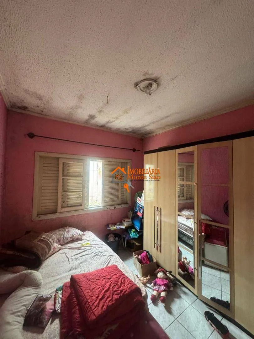Imagem Casa com 3 dormitórios à venda, 270 m² por R$ 720.000,00 - Jardim Jovaia - Guarulhos/SP