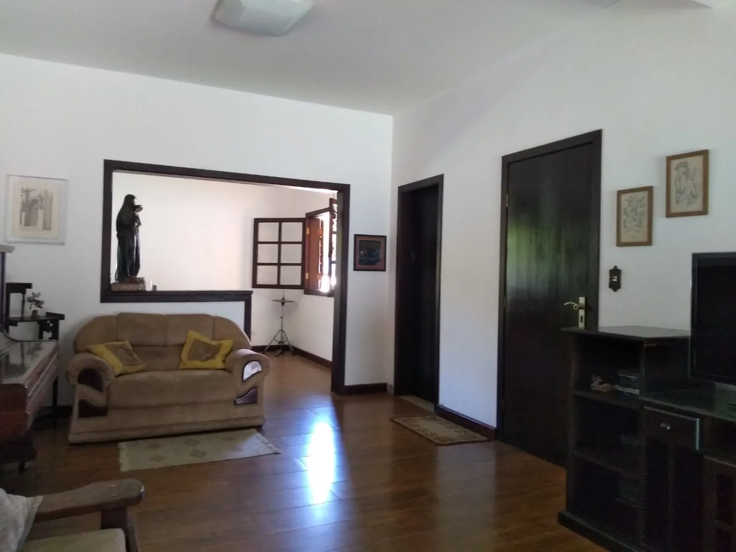 Imagem Casa à venda 3 Quartos, 1 Suite, 10 Vagas, 450M², Nossa Senhora do Perpétuo Socorro, Pindamonhangaba - SP