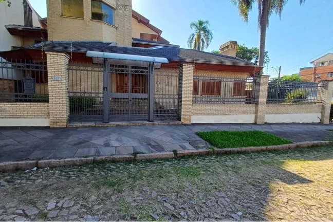 Foto do imóvel Casa para venda em Porto Alegre