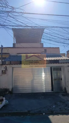 Foto do imóvel CASA A VENDA NO ENCANTADO! em Rua Almeida Bastos