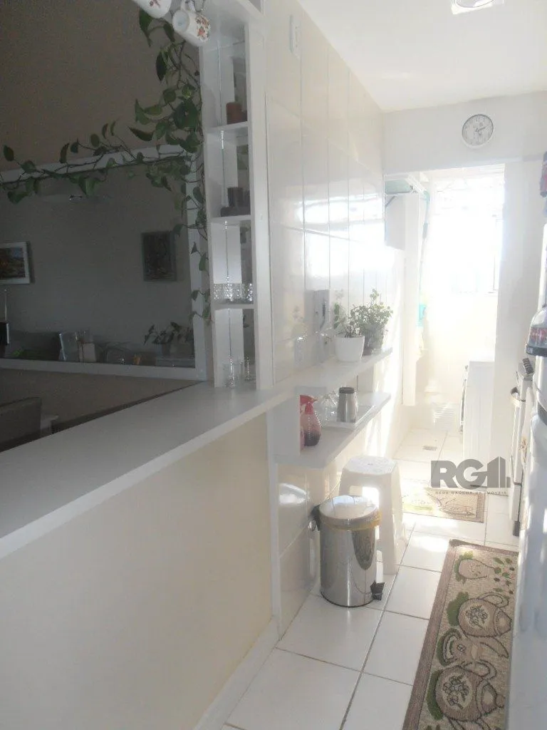 Imagem Apartamento 62m², 3 dormitórios, 2 vagas de garagem no bairro Passo da Areia