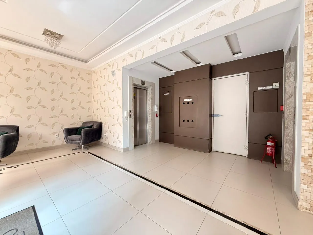 Imagem Apartamento com vista para o mar à venda com 197.7m2 por R$ 2.490.000,00