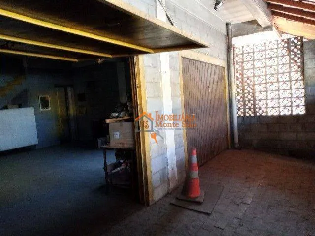 Imagem Casa com 2 dormitórios para compra no Cidade Jardim Cumbica , 280 m² por R$ 626.000 - Cidade Jardim Cumbica - Guarulhos/SP