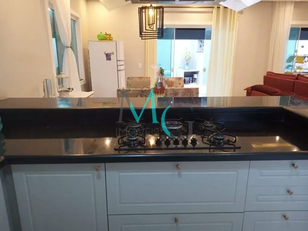 Imagem Casa com 3 dormitórios à venda, 120 m² por R$ 550.000,00 - Campo Grande - Rio de Janeiro/RJ