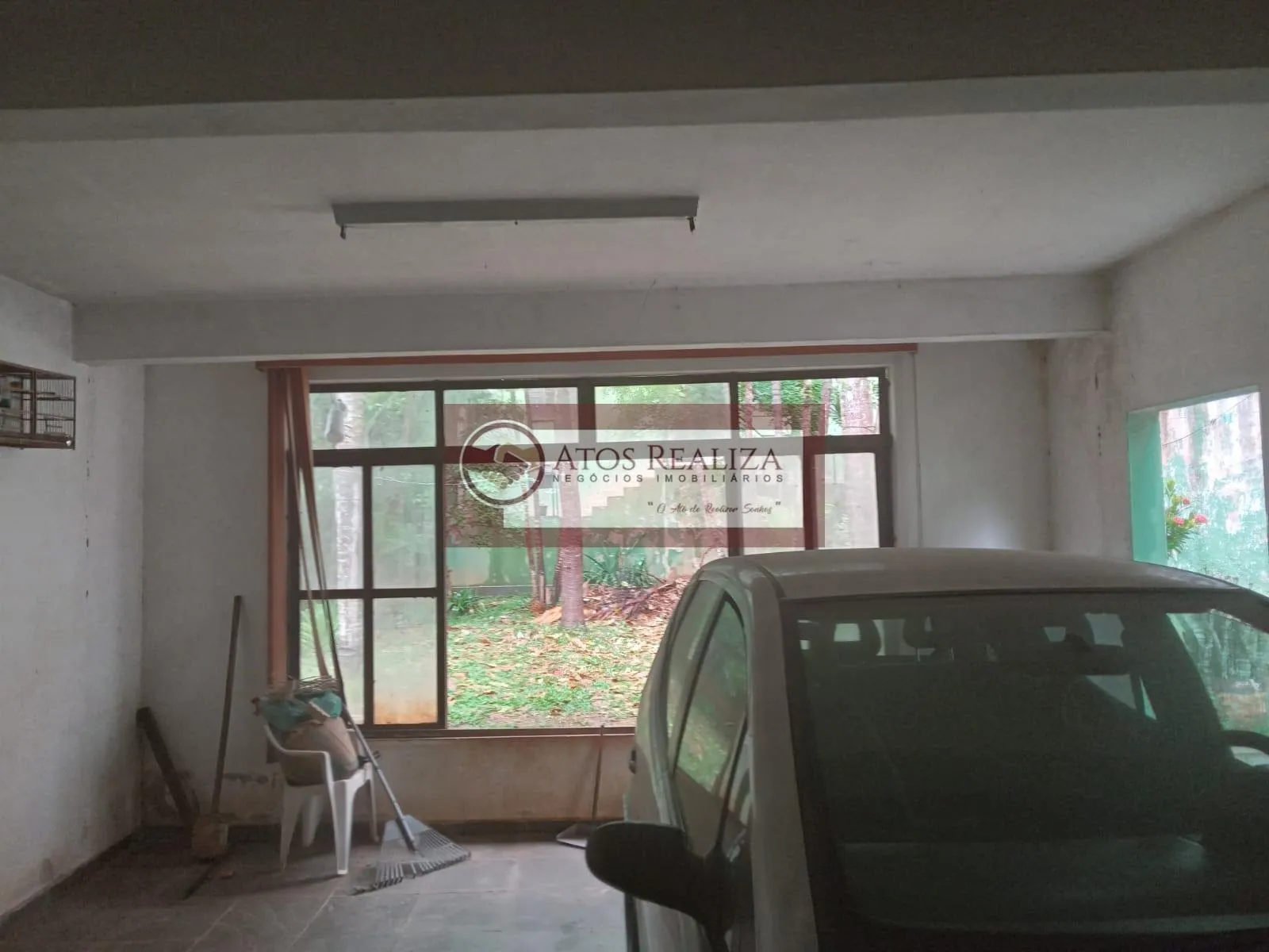 Imagem OPORTUNIDADE: Casa a venda no residencial Cocia. Vendo casa no residencial Cocaia, em um terreno de 252M² casa de esquina, com 2 Dormitórios, 2 banheiros, 2 Vagas de garagem, quintal amplo, canil separado. Valor de oportunidade, R$ 450k aceita financiamen