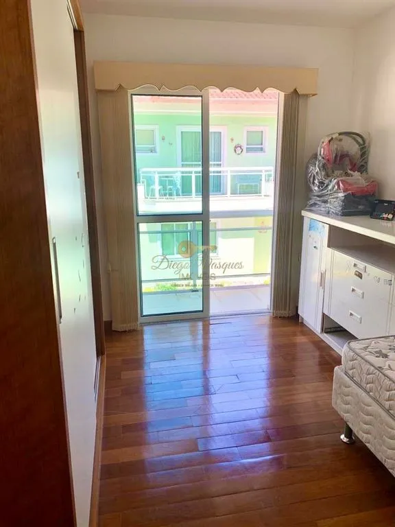 Imagem Casa em Condomínio para Venda em Teresópolis / RJ no bairro Agriões