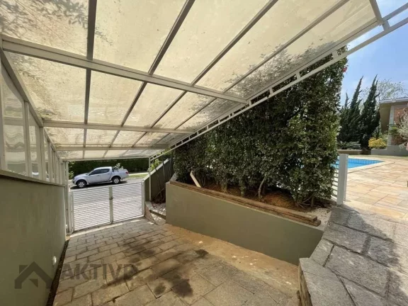 Foto do imóvel Casa de Condomínio em Granja Viana - Cotia, SP