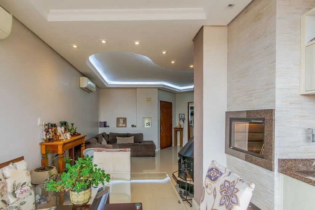 Imagem Apartamento 3 Dorms com Suíte e 2 Vagas no Jardim Planalto - Porto Alegre
