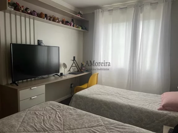 Imagem Apartamento à venda no Centro de Jundiaí-SP: 3 quartos, 1 suíte, 3 salas, 3 banheiros, 1 vaga, 160m². Venha conferir!