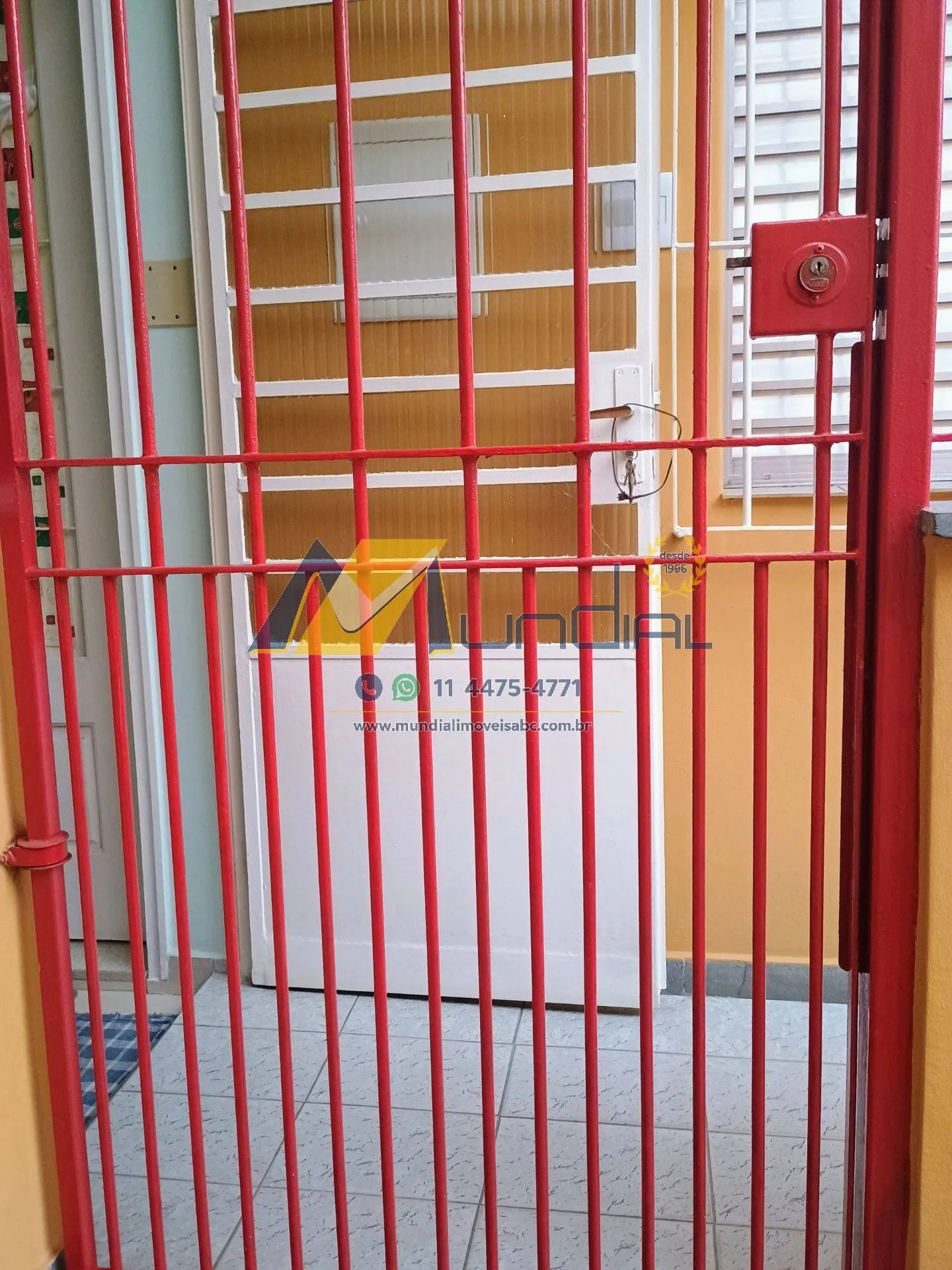 Imagem Alugo Casa em Santo André, Parque João Ramalho. 02 comodos.