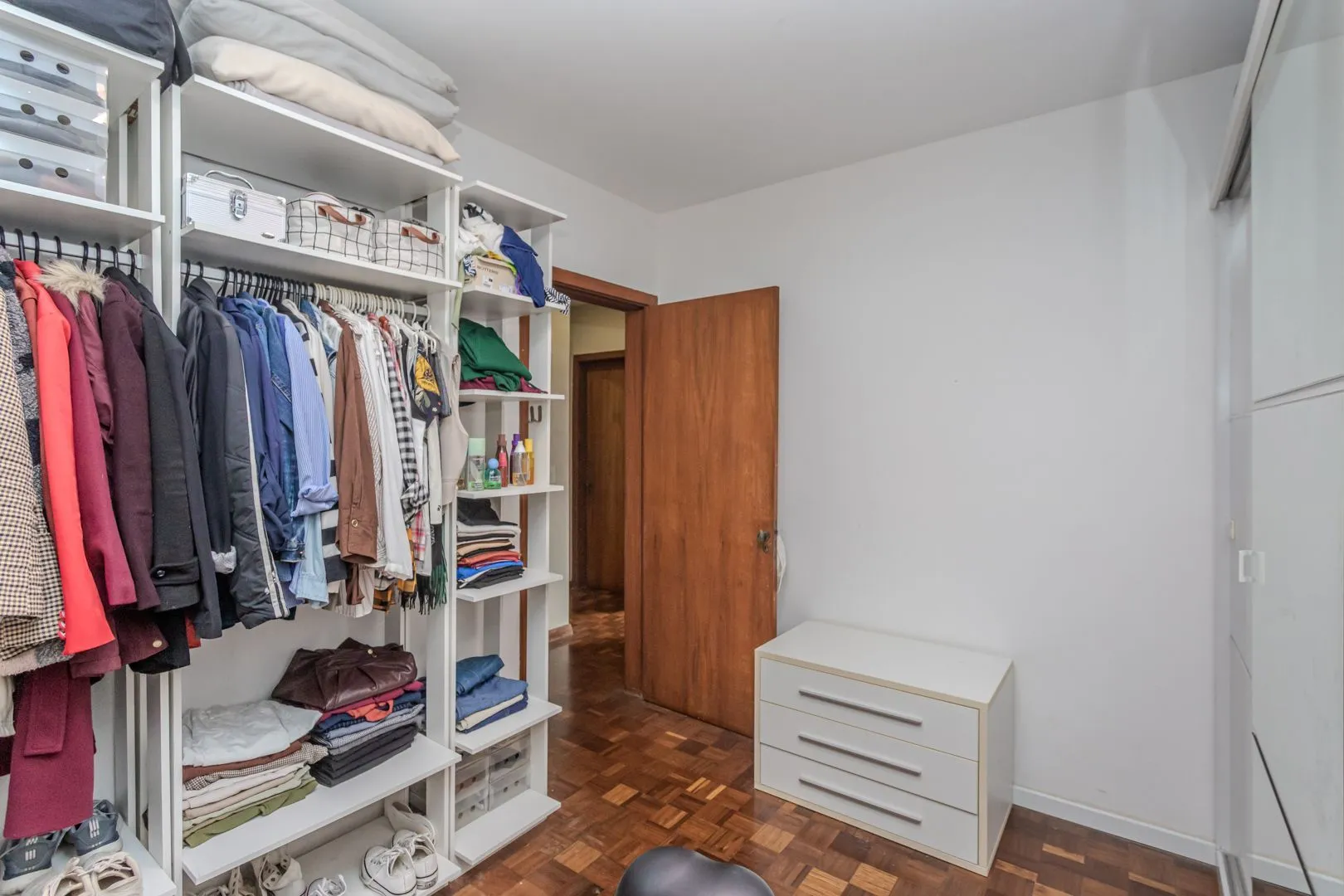 Imagem Apartamento de 3 dormitórios e vaga no bairro Petrópolis