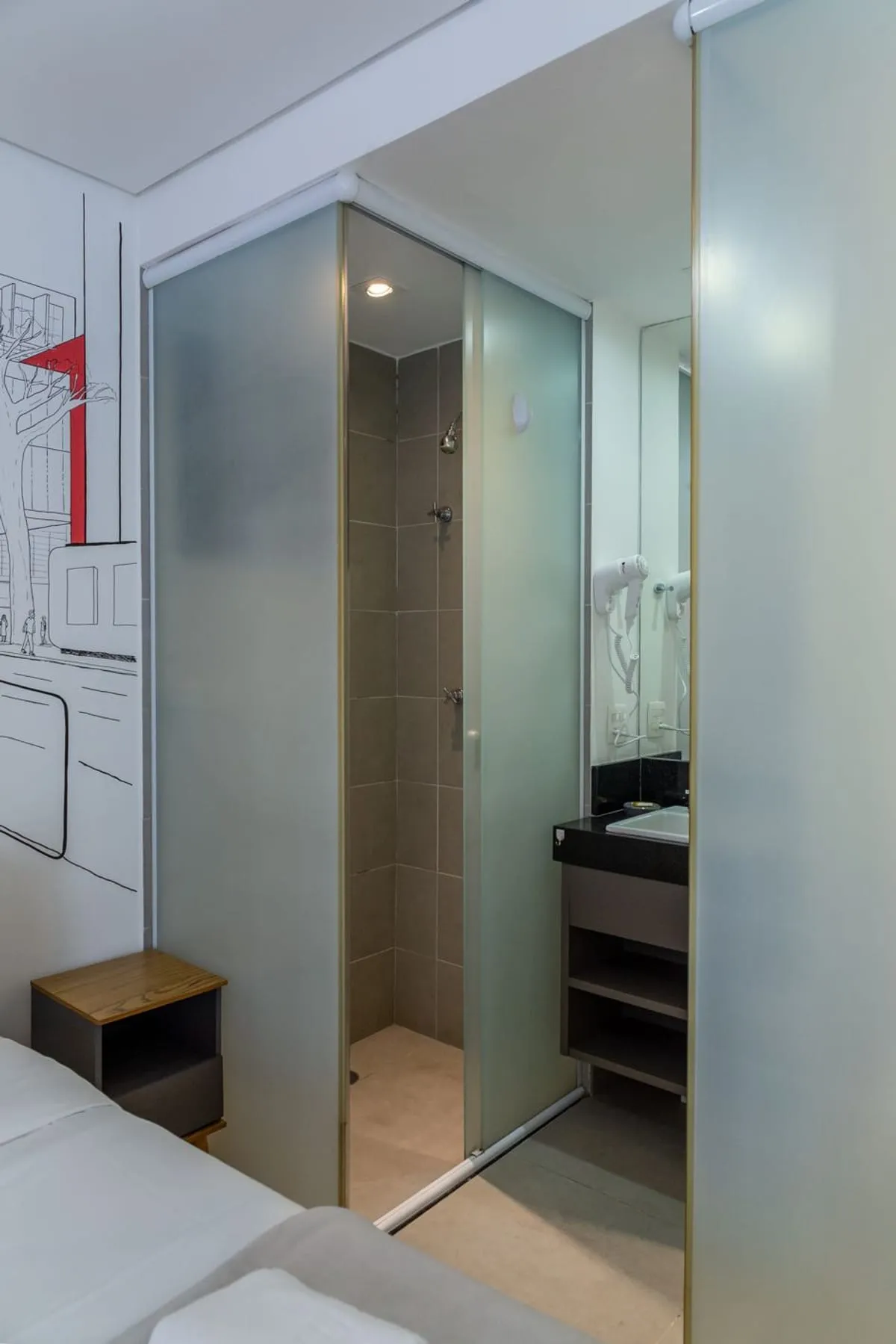Imagem Apartamento com 1 Quarto para alugar, 25m² - Vila Olímpia