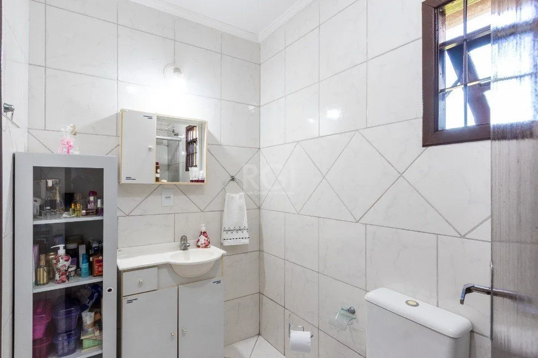 Imagem Casa Condominio para Venda - 107.13m², 3 dormitórios, sendo 1 suites, 1 vaga - Cavalhada