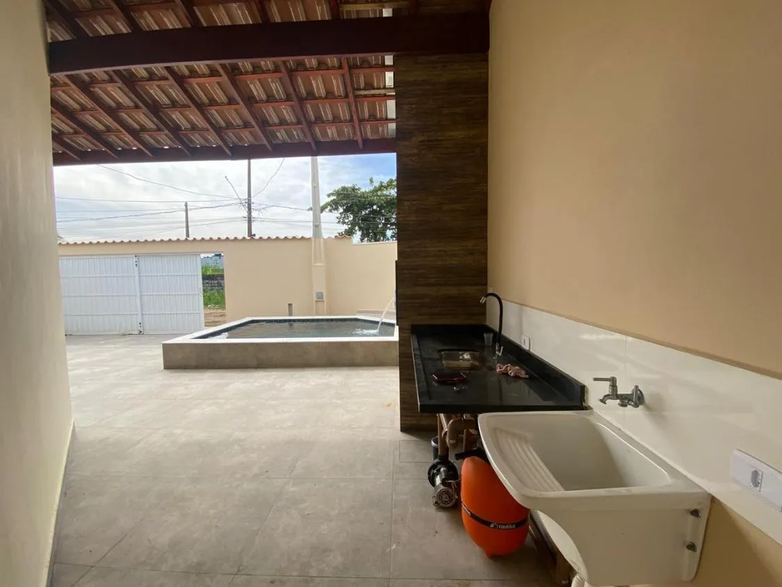 Imagem LINDA CASA NOVA COM PISCINA A 700 METROS DO MAR NO CIBRATEL II