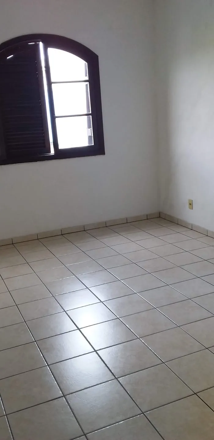 Imagem Casa à venda 4 Quartos, 1 Suite, 2 Vagas, 304.5M², Vila Resende, Caçapava - SP