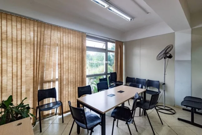 Imagem Prédio comercial com 2.207m2 em Santo Amaro.
