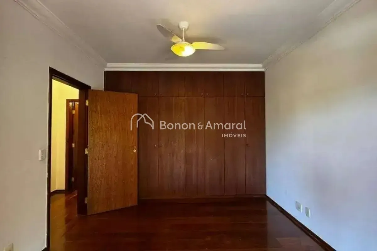 Imagem Casa em Condomínio à venda, 04 suítes, salas integradas, 393 m² Sítios Recreio Gramado