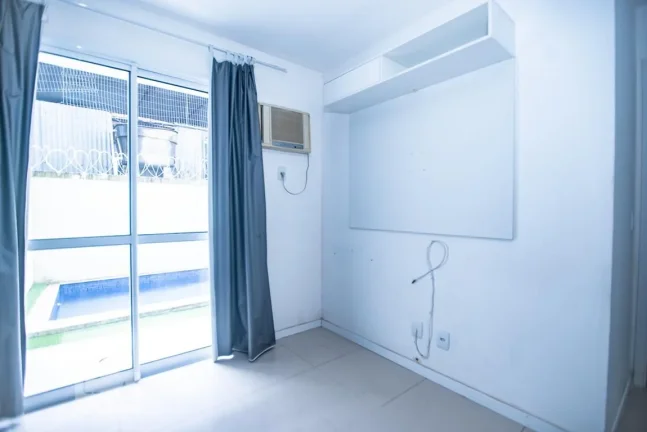 Imagem Apartamento à Venda - Vargem Pequena, 2 Quartos, 65 m2