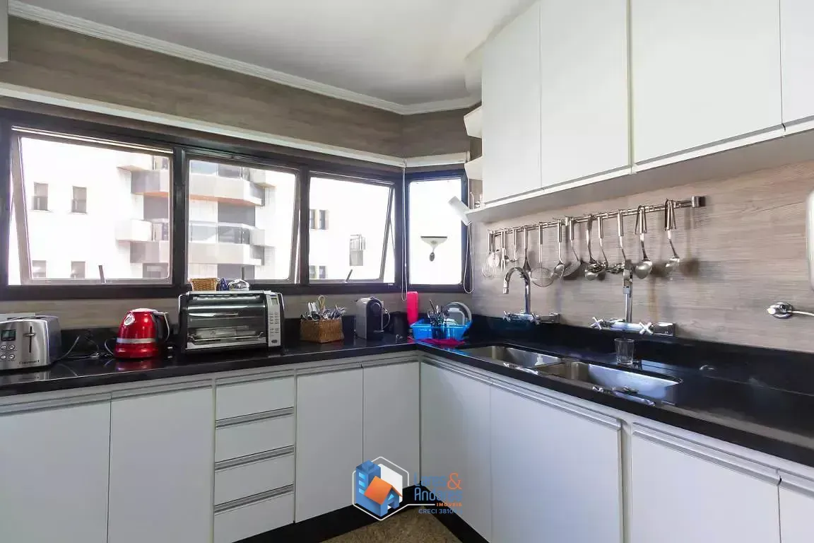 Imagem Apartamento para venda em Vila Andrade com 2 quartos, sendo 2 suítes, 304m²