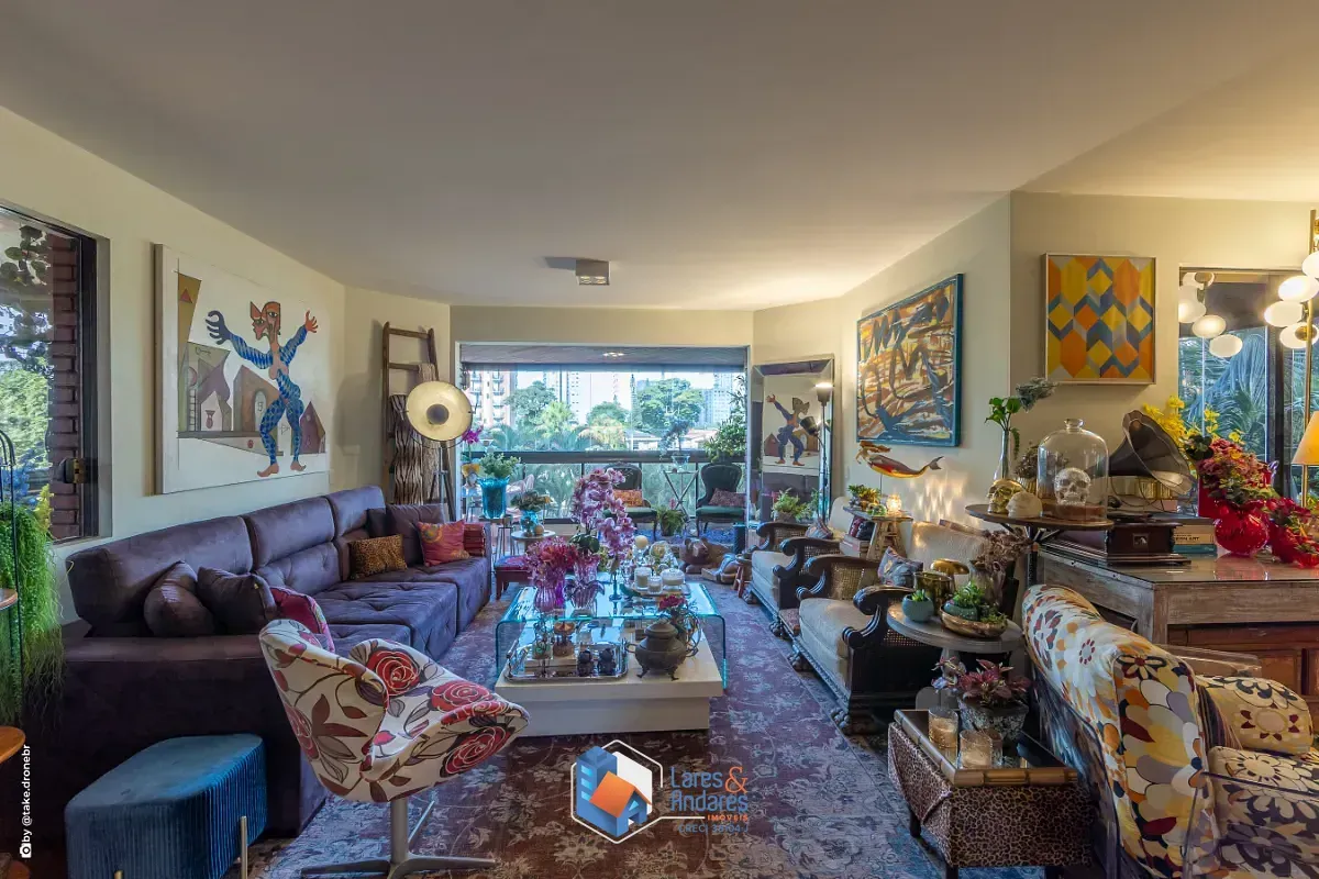 Imagem Apartamento para venda em Campo Belo com 3 quartos, sendo 3 suítes, 275m²