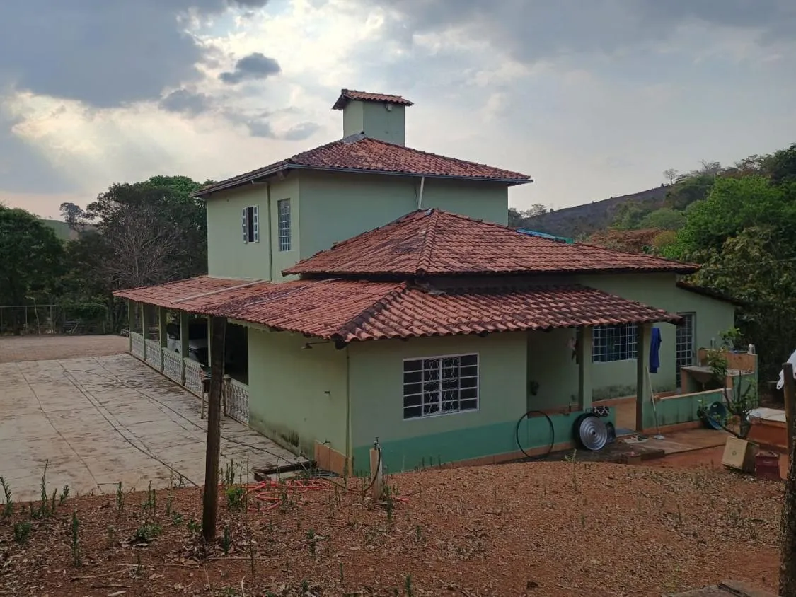 Foto do imóvel Vendo Chácara em Crucilândia/MG - com 2.400 m² de area