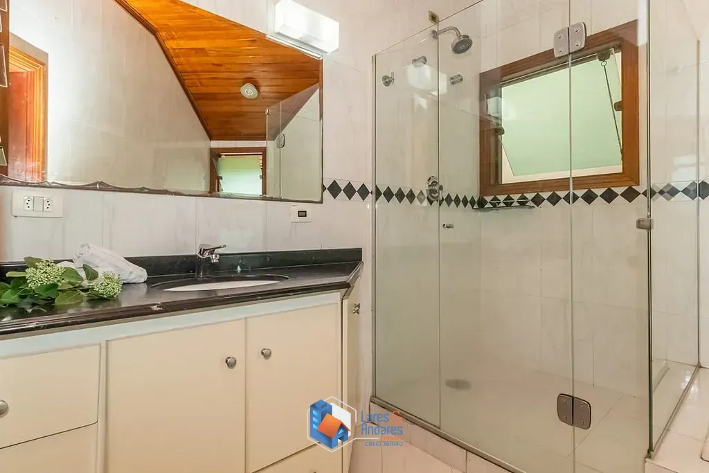 Imagem Casa à venda 4 Quartos 2 Suites 4 Vagas 237M² Jardim Marajoara São Paulo - SP
