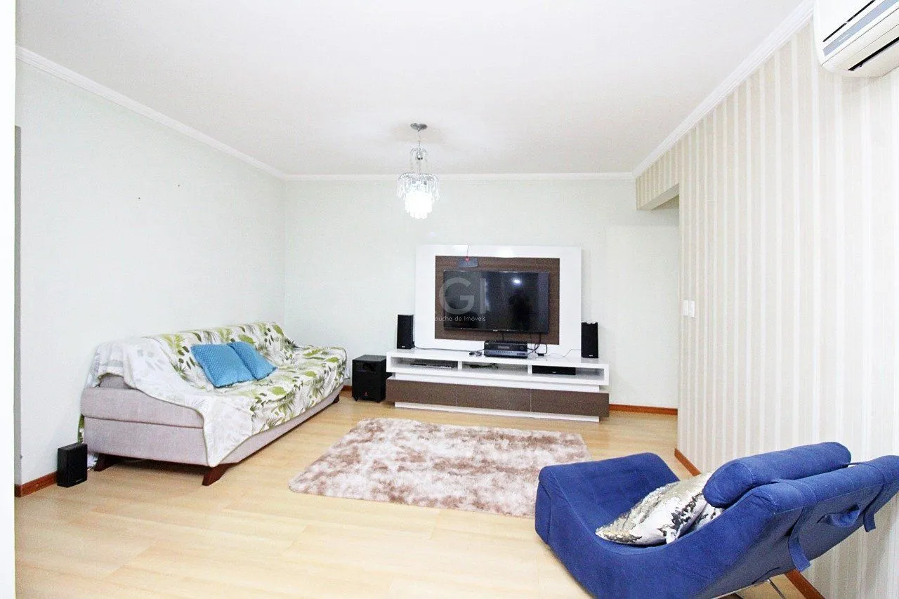 Imagem Apartamento de três dormitórios, suíte e uma vaga de garagem no bairro Santana